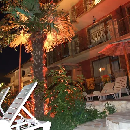 Family Tropicana 2*