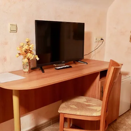 فندق Family Tropicana