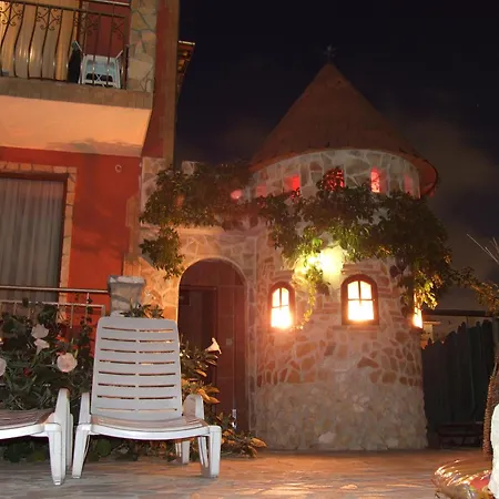 Family Tropicana Отель 2*