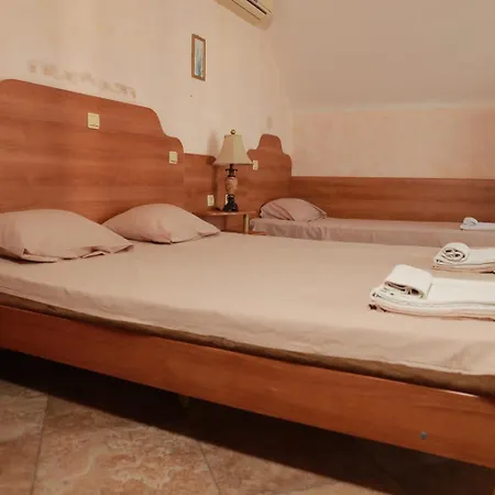 Hotel Family Tropicana 2*