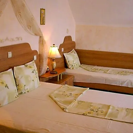 Family Tropicana Hotel